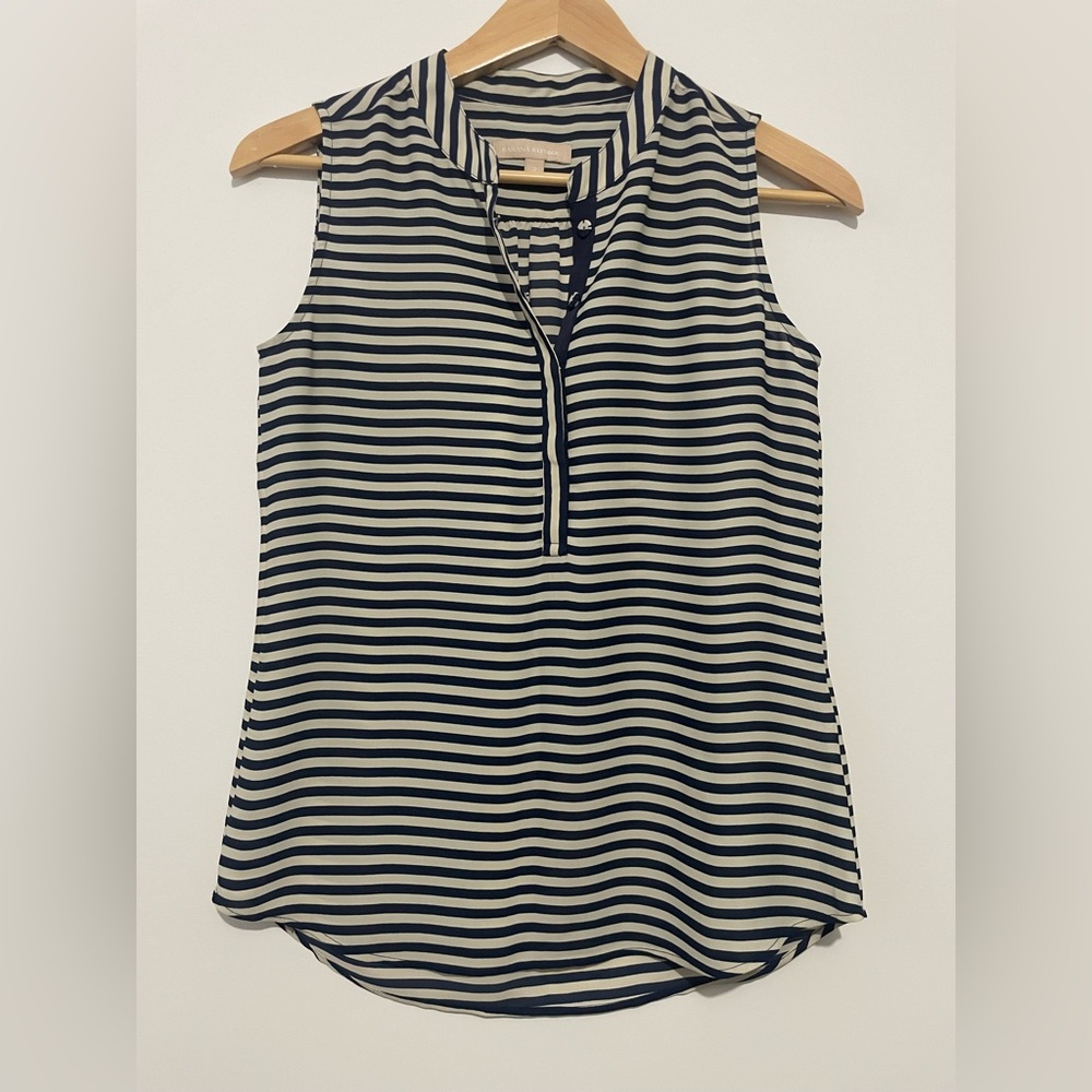 Sleeveless Blouse Navy and Beige